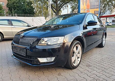 Skoda Octavia 1.8 TSI Ambition KLIMA-PDC-EURO5