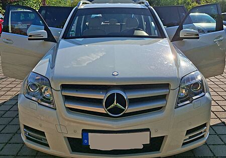 Mercedes-Benz GLK 220 CDI DPF 4Matic BlueEFFICIENCY 7G-TRONIC