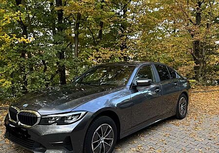 BMW 318i 318 Aut. Advantage