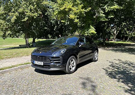 Porsche Macan S