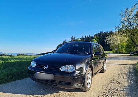 VW Golf Variant Volkswagen 1.6 FSI Pacific