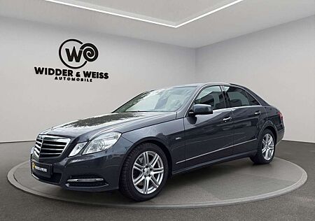 Mercedes-Benz E 300 CDI Avantgarde AUTOMATIK/S-DACH/SITZBELÜF/AHK/S-HE