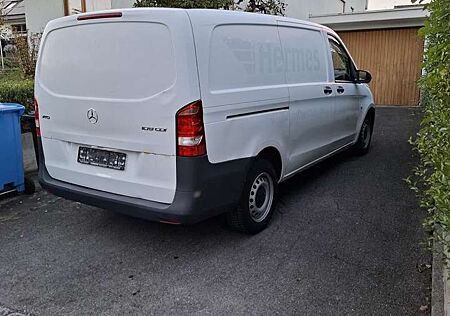 Mercedes-Benz Vito 109 CDI Extralang Mixto