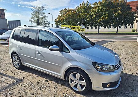 VW Touran Volkswagen Comfortline Panoramad. 2.deut.H. Tüv neu!