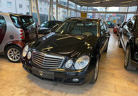 Mercedes-Benz E 220 CDI T /Autm./Navi/SHZ/Speedtronic Tempomat