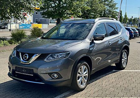 Nissan X-Trail Acenta *1. Hand *360 Cam *Navi