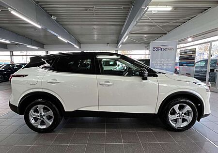 Nissan Qashqai 1.3 Connecta LED+KEYLESS+360°+ACC+VC.