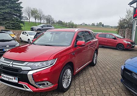 Mitsubishi Outlander PHEV PLUS FA-Paket 2.4 4WD