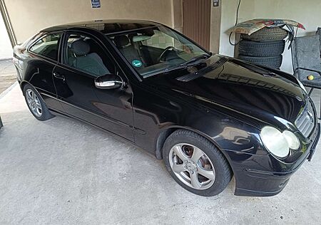 Mercedes-Benz C 200 C-Klasse Sportcoupe Kompressor Sportcoupe