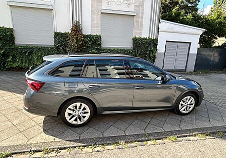 Skoda Octavia Combi 1.5 TSI Ambition