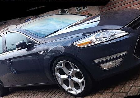 Ford Mondeo +Turnier+2.0+EcoBoost+Titanium