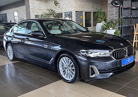 BMW 530 e Luxury Line HarmanKardon LED 360°Cam Leder