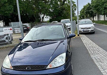 Ford Focus 1.6 Trend TÜV NEU!