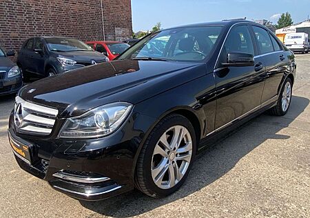 Mercedes-Benz C 180 "Avantgade" Aut.+Navi+PDC+Sitzheizung+Xenon