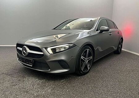 Mercedes-Benz A 250 WIDE*AHK*LED*KEYLESS*NAVI*18Z*IHC*MEGAVOLL
