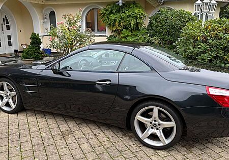 Mercedes-Benz SL 350 7G-TRONIC AMG nur 59tsd km