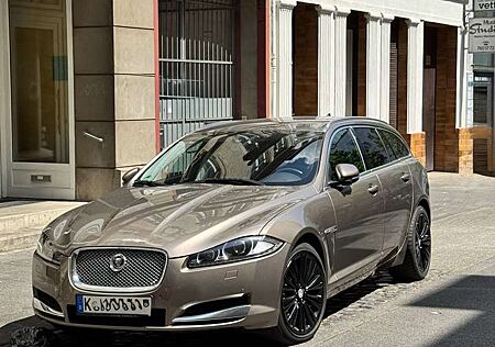 Jaguar XF 2.2 Diesel Sportbrake