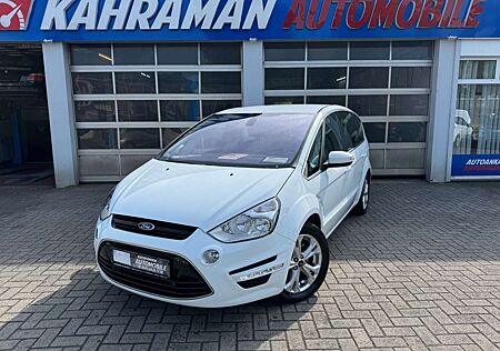 Ford S-Max Titanium