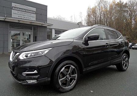 Nissan Qashqai Tekna 4x4 Panorama-Dach