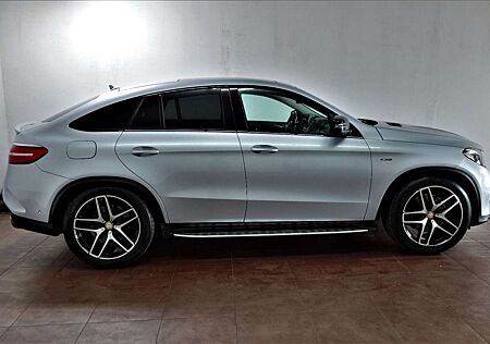 Mercedes-Benz GLE 450 4Matic Pano/Airmatic/Night/LED/21-Zo