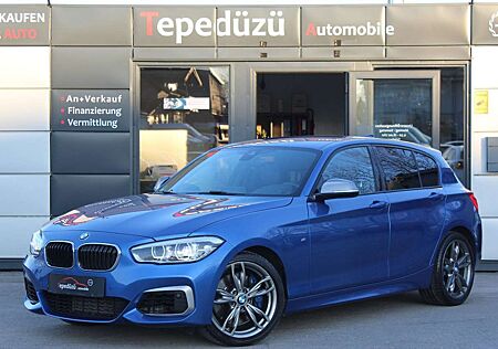 BMW 135 i xDrive*LED*NAVI*LEDER*R-KAMERA*KEYLES*H&K