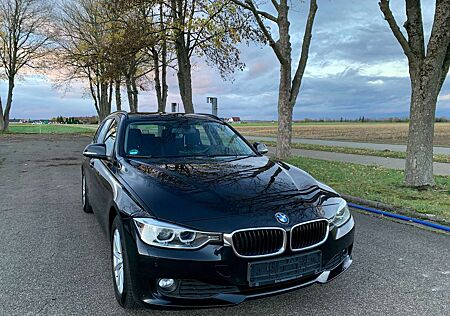 BMW 318 gebraucht kaufen BMW 318 d Xenon, Panorama Dach, Navi