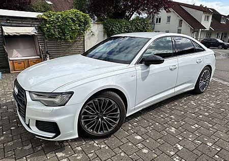 Audi A6 Plug-in-Hybrid 55 TFSI e quattro S tronic sport