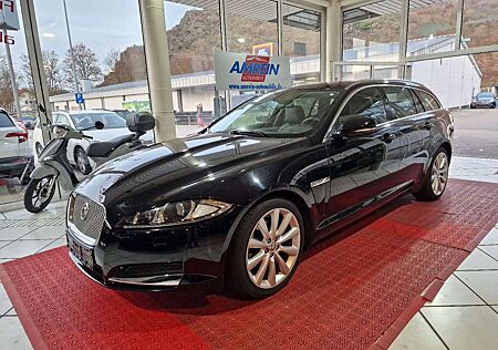 Jaguar XF Sportbrake 3.0 V6+AHK+NAVI+KEYLESS+KAMERA+ACC