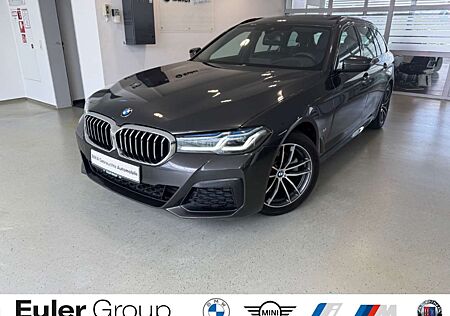 BMW 520 d Touring Sportpaket HUD Luftfederung AD El. Panod