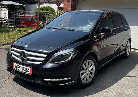 Mercedes-Benz B 200 CDI °1.Hand °Unfallfrei °Xenon °Navi
