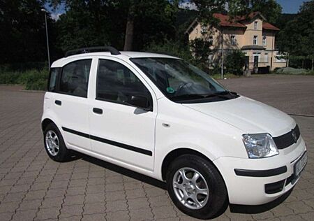 Fiat Panda 1.1 Active+1.HAND+WENIG KM+TÜV NEU