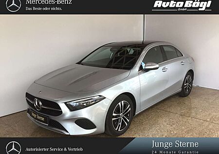 Mercedes-Benz A 180 Limo Progressive Advanced/AHK/Pano/BEAM Navi