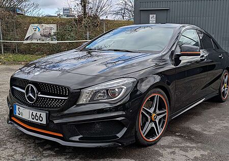 Mercedes-Benz CLA 250 4Matic 7G-DCT Orange Art Edition