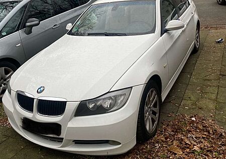 BMW 325i 325 Aut.