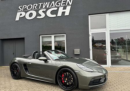 Porsche 718 Cayman 718 Boxster GTS 4.0 Aventuringrün