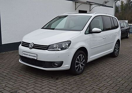 VW Touran Volkswagen Highline BlueMotion TGI *Navi*Panorama*