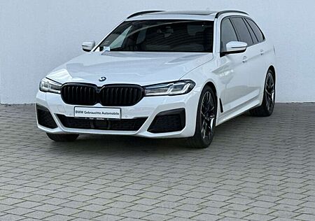 BMW 540 d xDr Tour M Sport LASER/AHK/HUD/INTEGRL/PANO