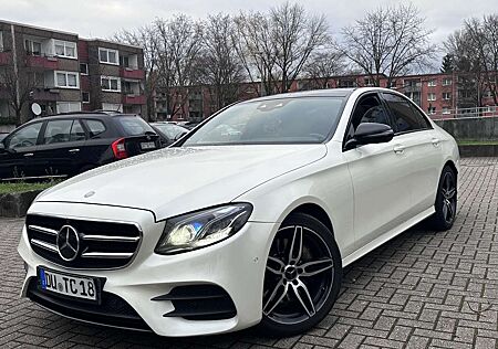 Mercedes-Benz E 350 AMG-Line/ Panorama/ Burmester/HeadUP/Airmatic