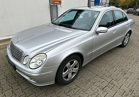 Mercedes-Benz E 200 Kompressor Avantgarde