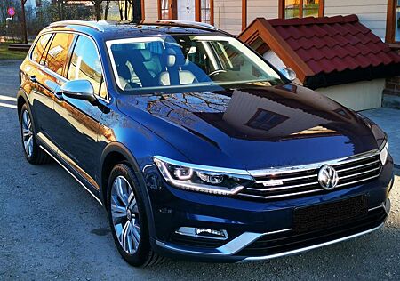VW Passat Alltrack Volkswagen 2.0 TDI SCR 4Motion DSG (BMT)