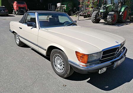 Mercedes-Benz 380 SL mit Hardtop