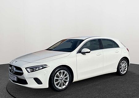 Mercedes-Benz A 220 7G-DCT Progressive Kamera Navi LED Tempom