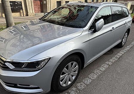 VW Passat Variant Volkswagen Highline BMT/Start-Stopp