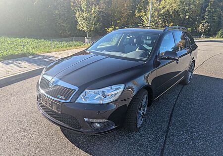 Skoda Octavia Combi 2.0 TSI DSG RS