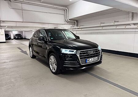 Audi Q5 quattro S line Pano 20zoll