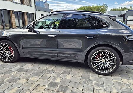 Porsche Macan S PDK Luftfahrwerk, 18Wege, Bose