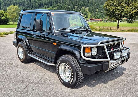Mitsubishi Pajero I 3.0V6 "H" Kennzeichen