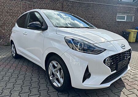 Hyundai i10 1.0 Intro EDITION Wenig km/h