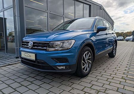 VW Tiguan Volkswagen Comfortline Sound 1.4 TSI ACC SHZ NAV Parkl Kamera