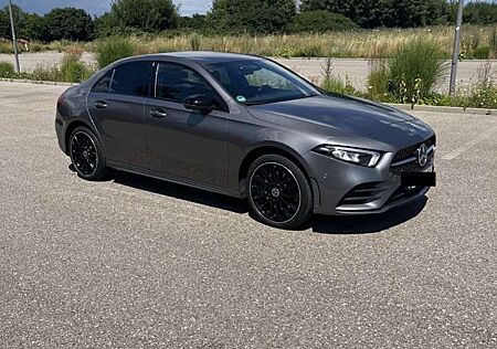 Mercedes-Benz A 250 e 8G-DCT Advanced AMG Line